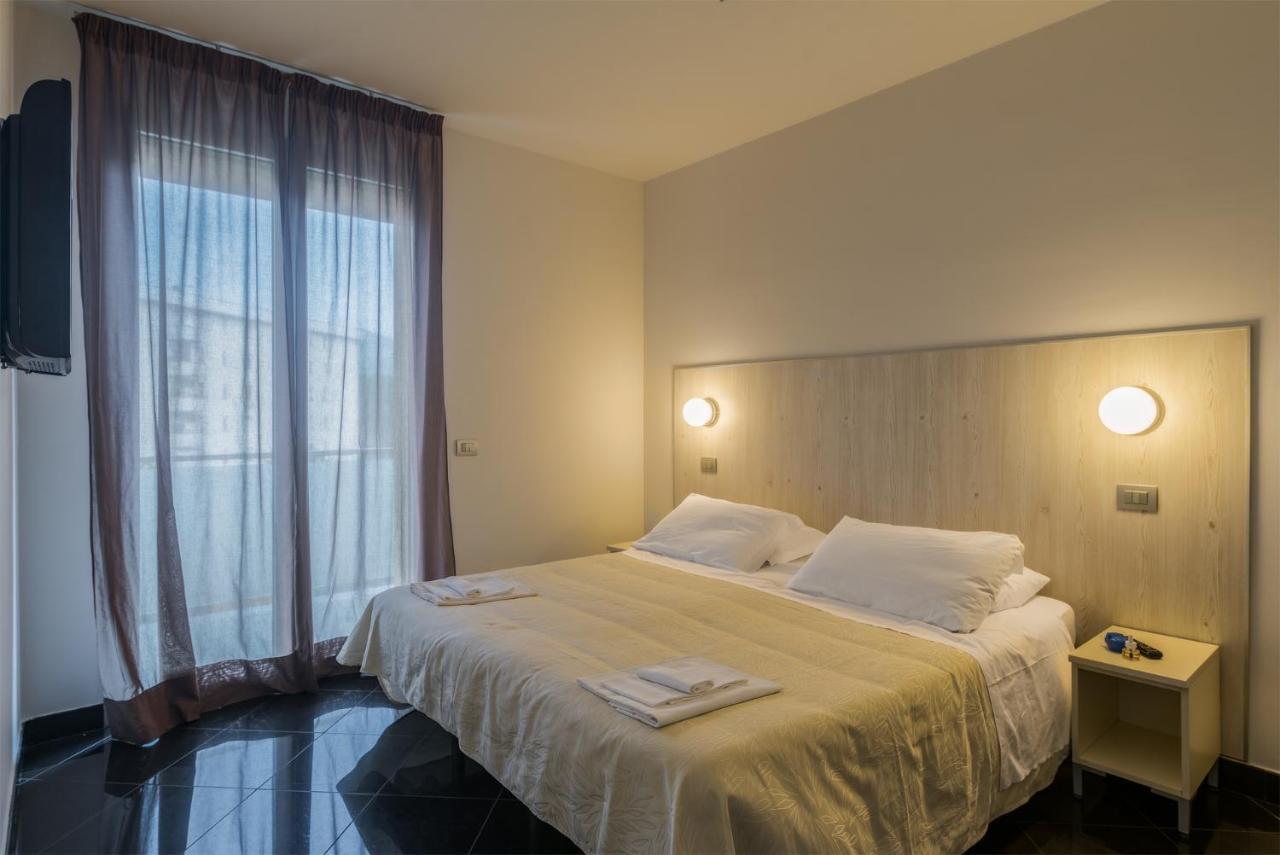 Daglingegneri Hotel Pisa Bagian luar foto