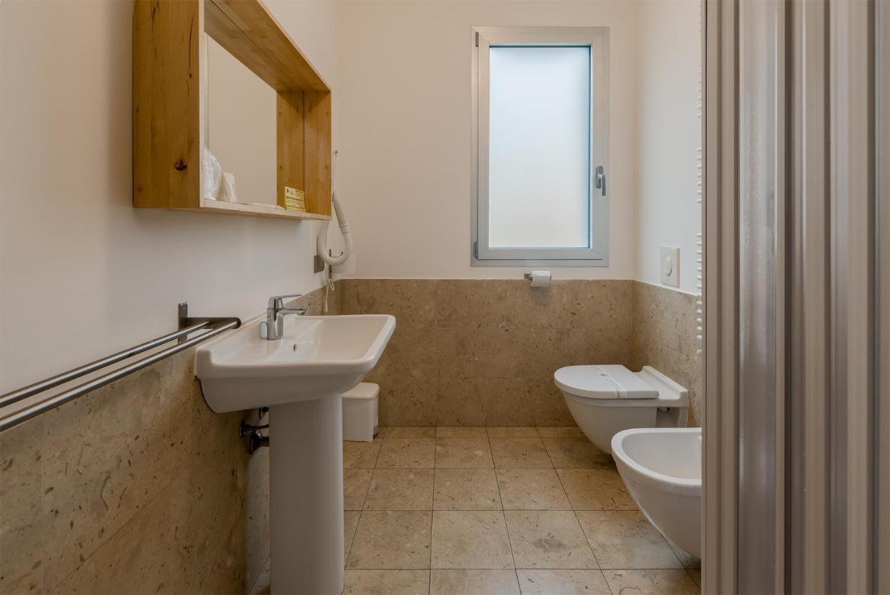 Daglingegneri Hotel Pisa Bagian luar foto